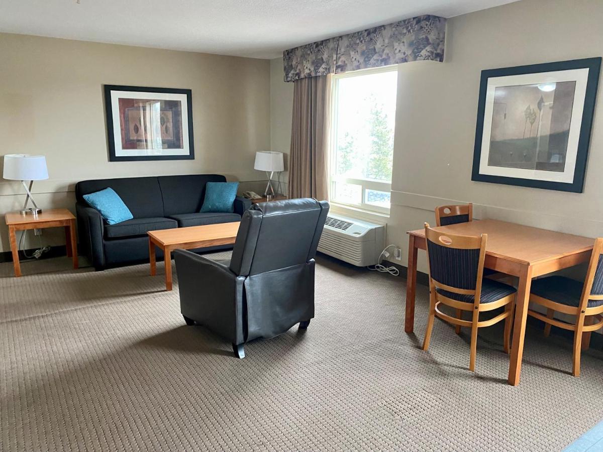 Готель Super 8 By Wyndham Edmonton South Екстер'єр фото