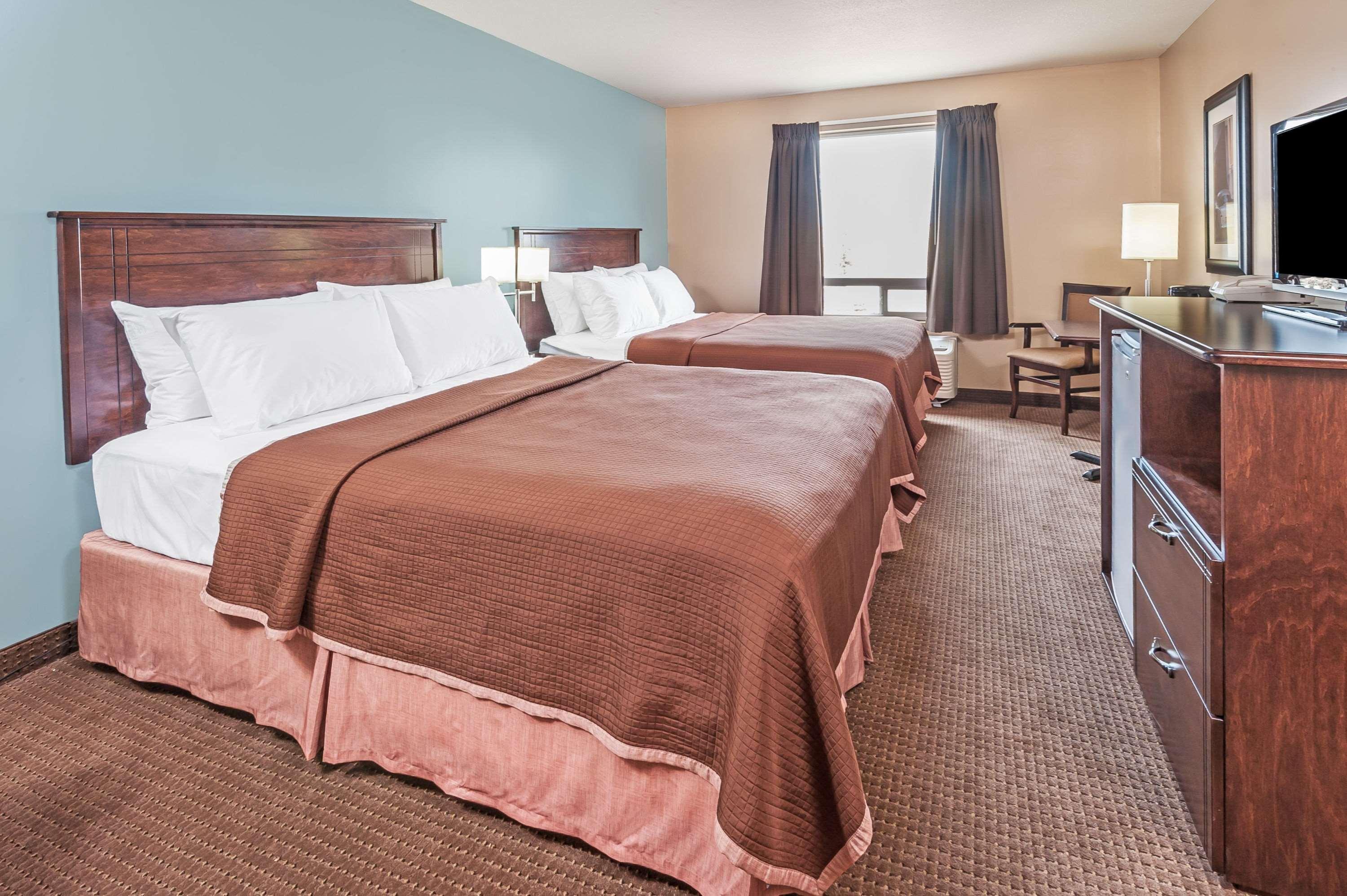 Готель Super 8 By Wyndham Edmonton South Екстер'єр фото