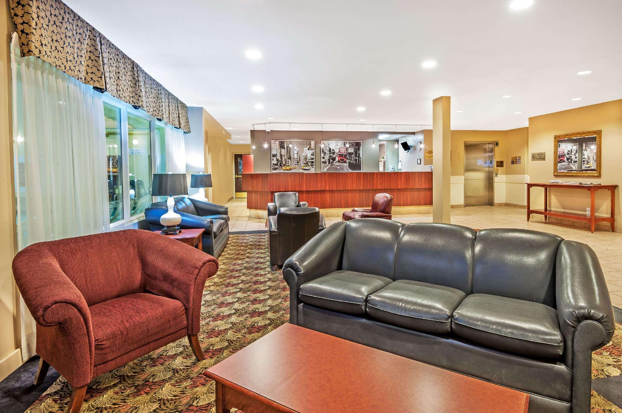Готель Super 8 By Wyndham Edmonton South Екстер'єр фото